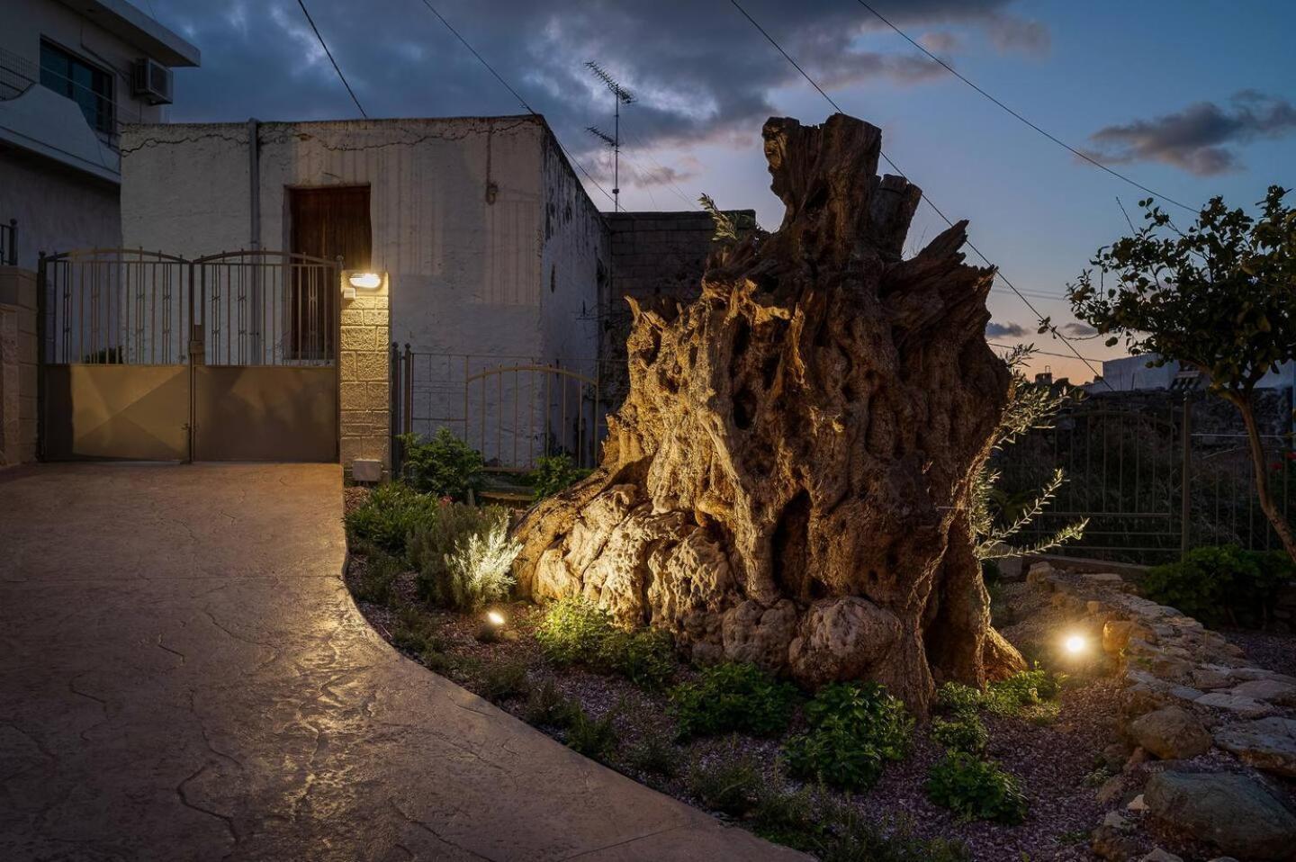 Physis Country House Near Matala Beach & Faistos Kouses Exterior foto